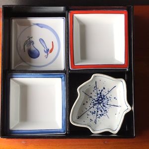 Small Dish Set